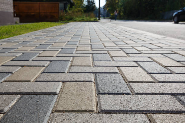 Best Professional Driveway Pavers  in Walled Lake, MI